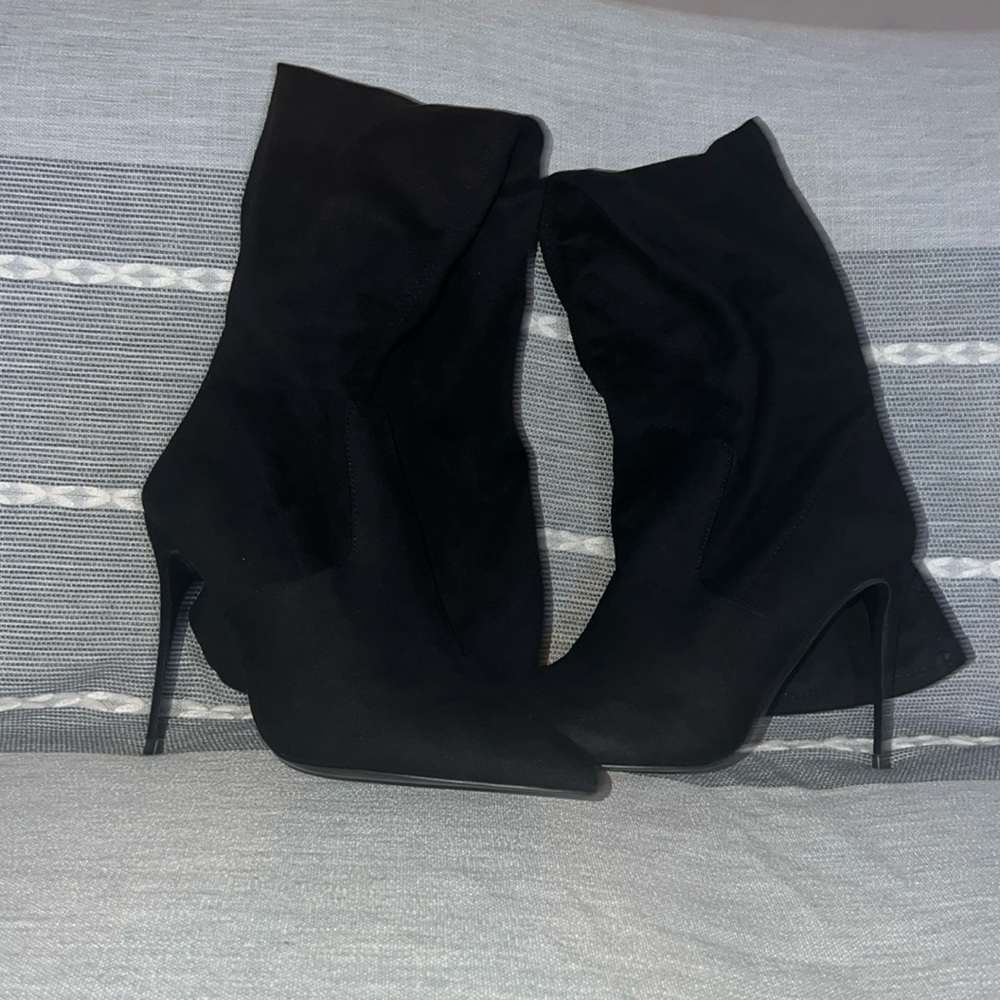 NWOT Steve Madden Boots